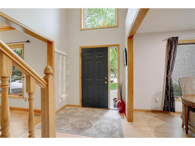 Building Photo - 3757 Bayberry Ln