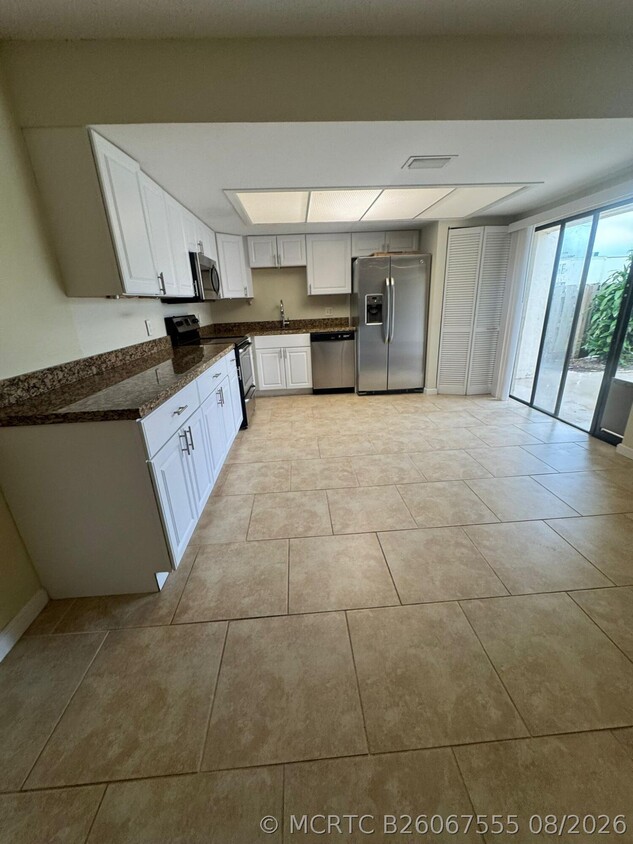 Foto del edificio - 11976 Shakerwood Ln