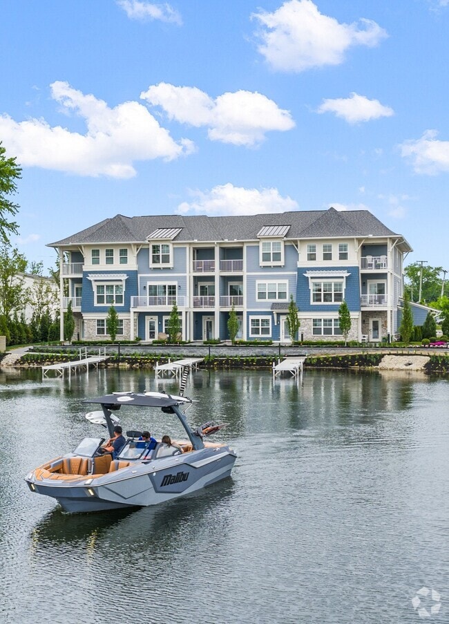 Building Photo - Mystic Cove