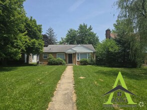 Building Photo - 4213 E Pleasant Run Pkwy S Dr