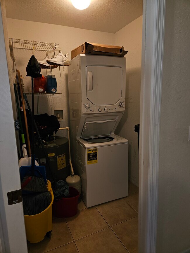 Foto del edificio - 12515 McGregor Blvd