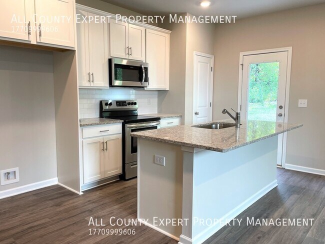 Building Photo - New Construction Townhome
