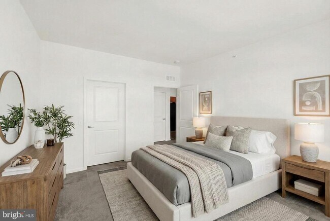 Foto del edificio - 79 Legacy Blvd