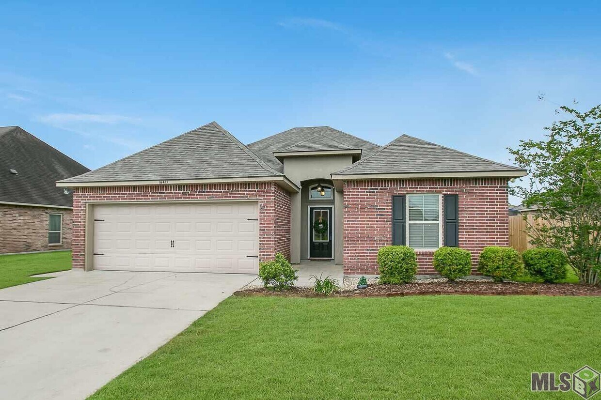 Foto principal - 16455 Keystone Blvd