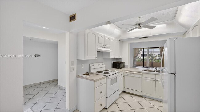 Foto del edificio - 1850 Homewood Blvd