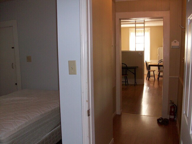 Photo du bâtiment - 543 Reid St