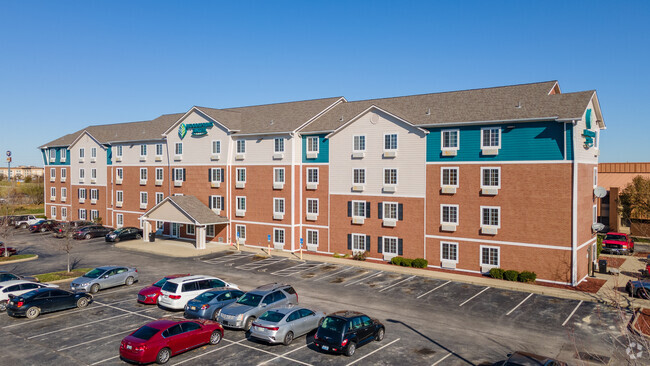 Building Photo - Extended Stay America Select Suites Cincinnat