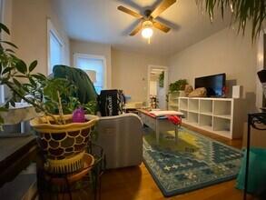 Building Photo - 24 Concord St