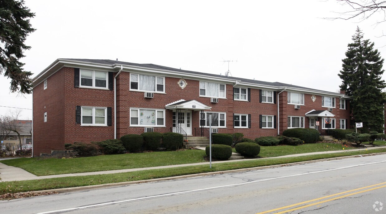 Primary Photo - 115 E Thomas St
