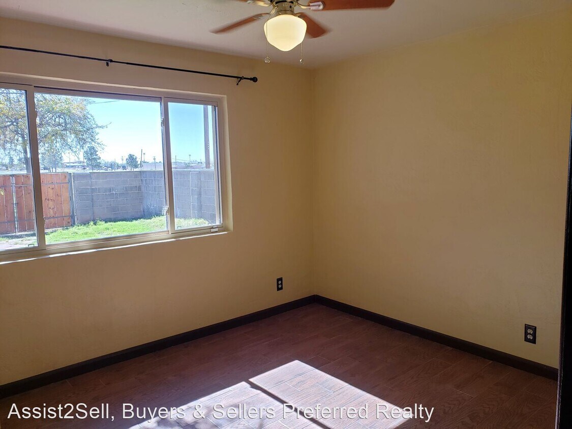 Foto principal - 3 br, 2 bath House - 1402 Mountain View