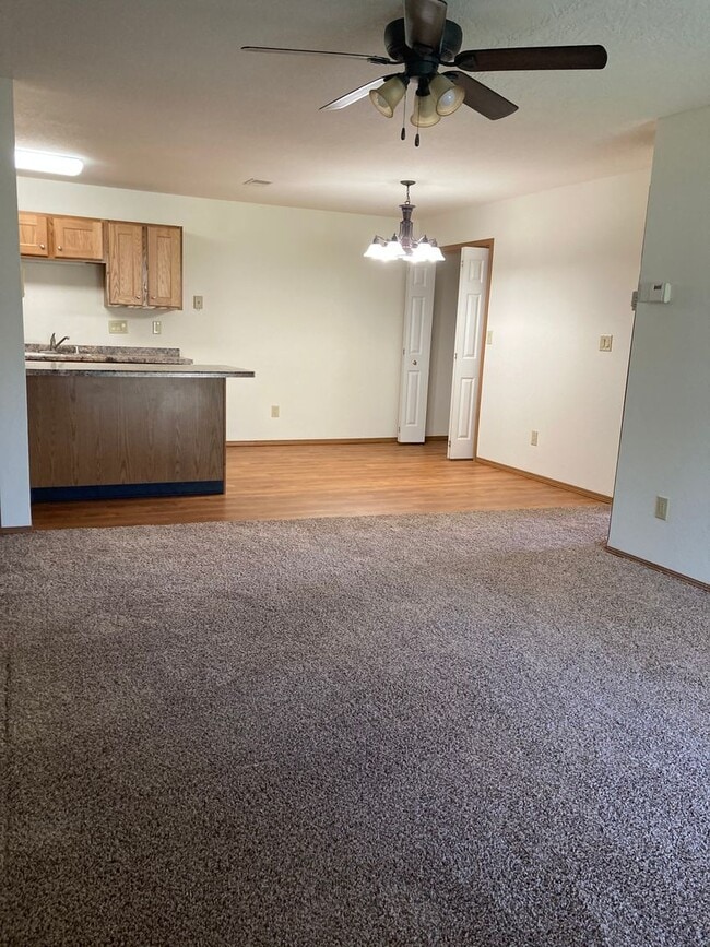 Interior Photo - Wind Meadows