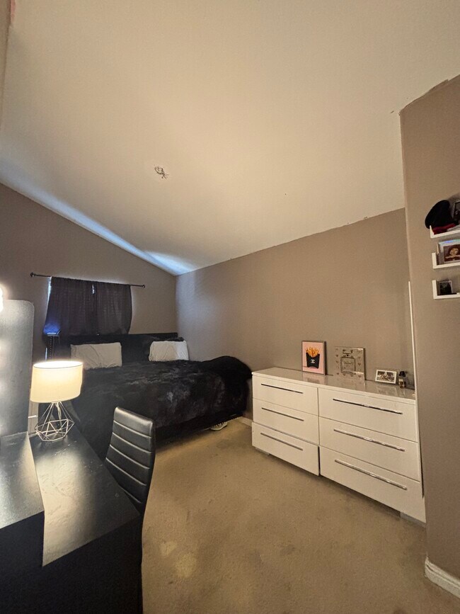 Foto del edificio - 5603 Trailhead St