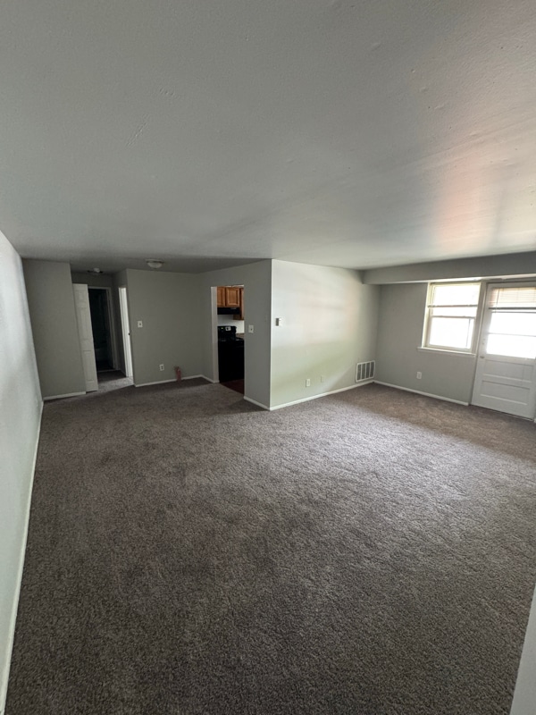 Building Photo - 3241 Hulmeville Rd