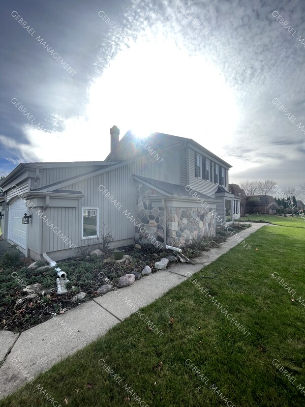 Foto del edificio - 9302 Claridge Dr