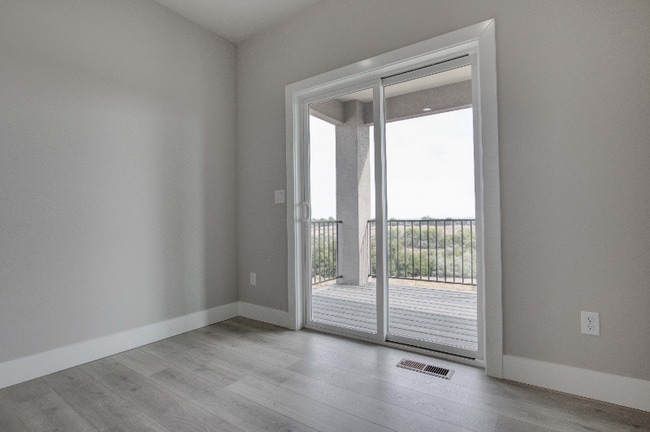 Foto del edificio - 783 Rio Vis Lp