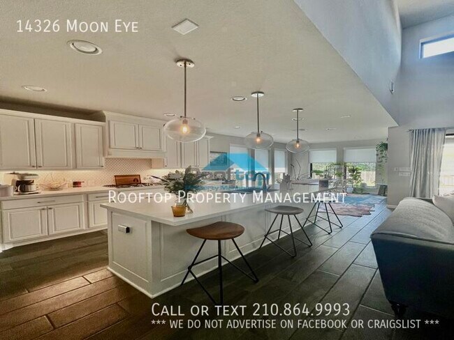 Building Photo - 14326 Moon Eye