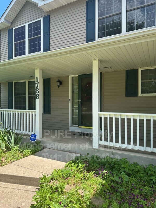 Primary Photo - 1786 Ide St