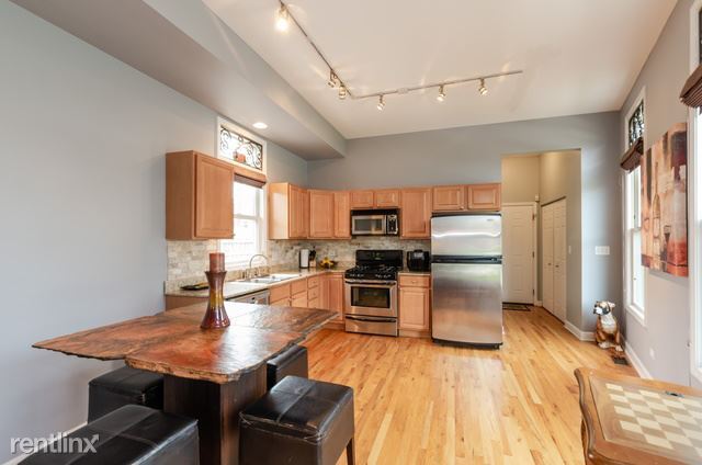 Foto del edificio - 2 br, 2 bath House - 970 Chestnut Street