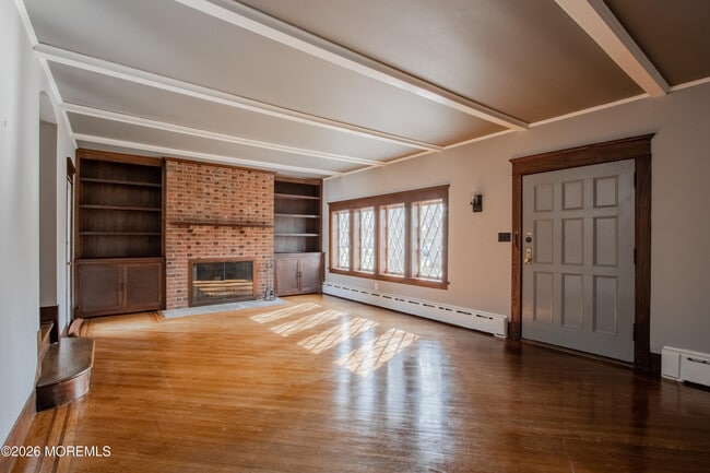 Building Photo - 3 Monmouth Ave