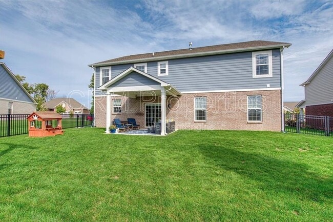 Foto del edificio - 6311 Burgin Dr