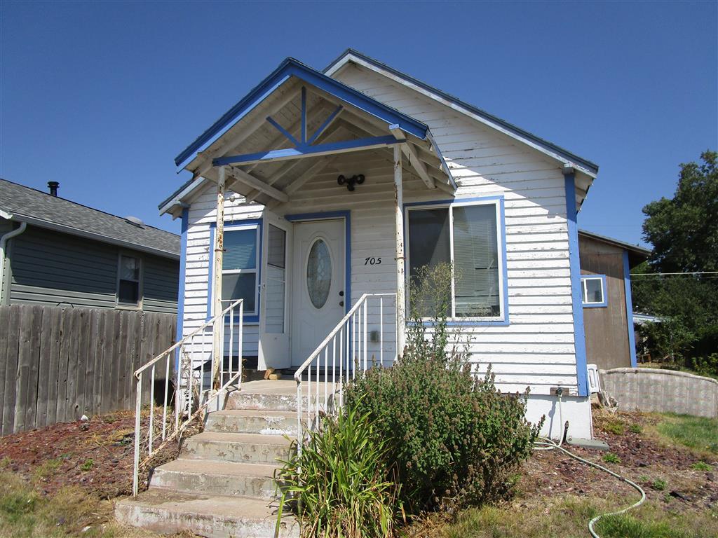 705 W 2nd St, Ogallala, NE 69153 Townhome Rentals in Ogallala NE