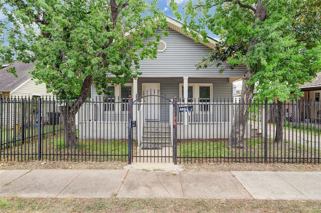Primary Photo - 2333 Lidstone St