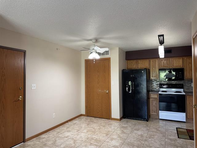 Foto del edificio - 4705 Chadwick Rd