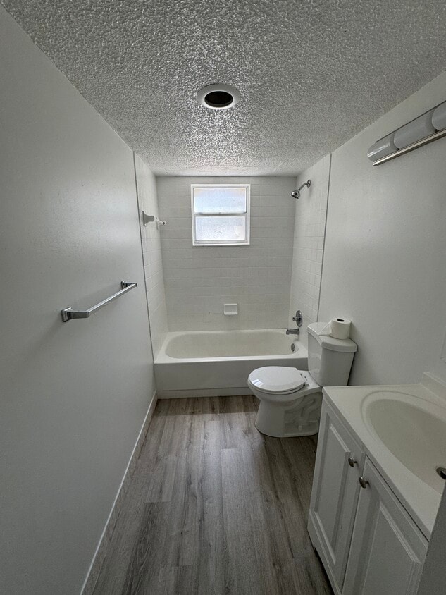 Primary Photo - 403 NW 68th Ave