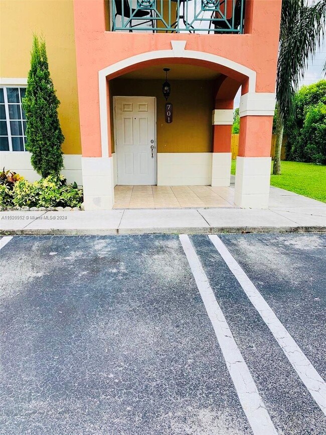 Foto del edificio - 15531 SW 133rd Pl