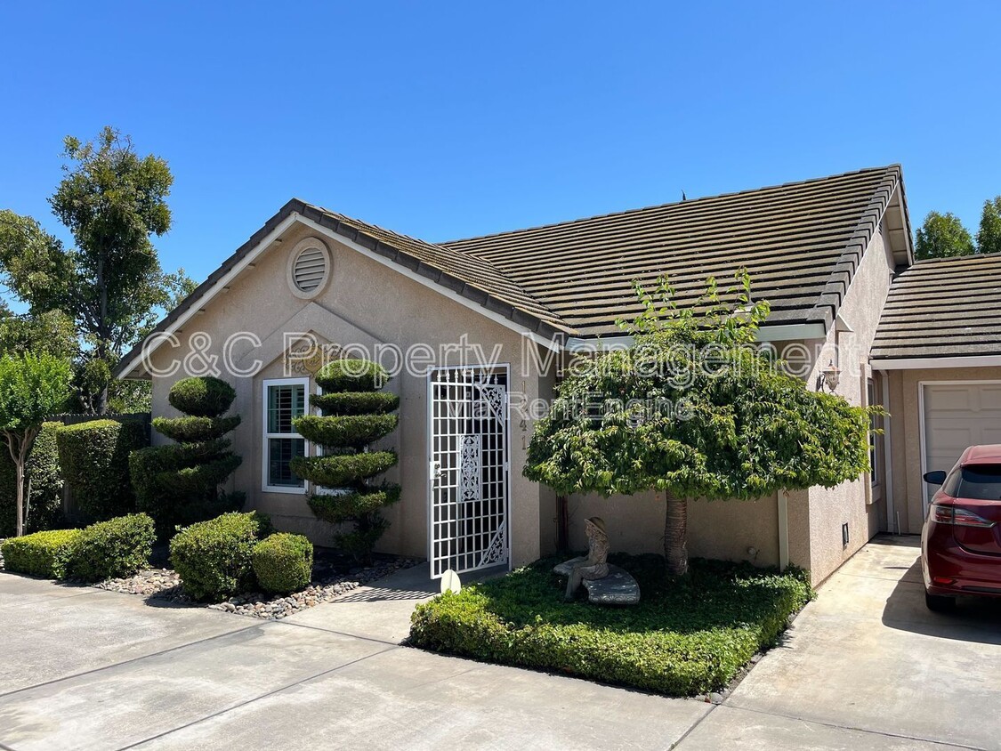 Primary Photo - 1241 Inglewood Ct