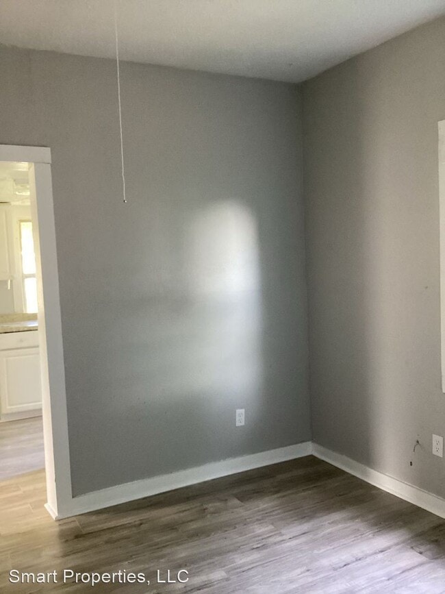 Building Photo - 1 br, 1 bath House - 3346 Combee Rd S
