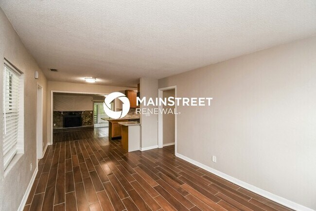 Foto del edificio - 3 Bedroom Pet-Friendly Home in JACKSONVILLE, FL with Main Street Renewal