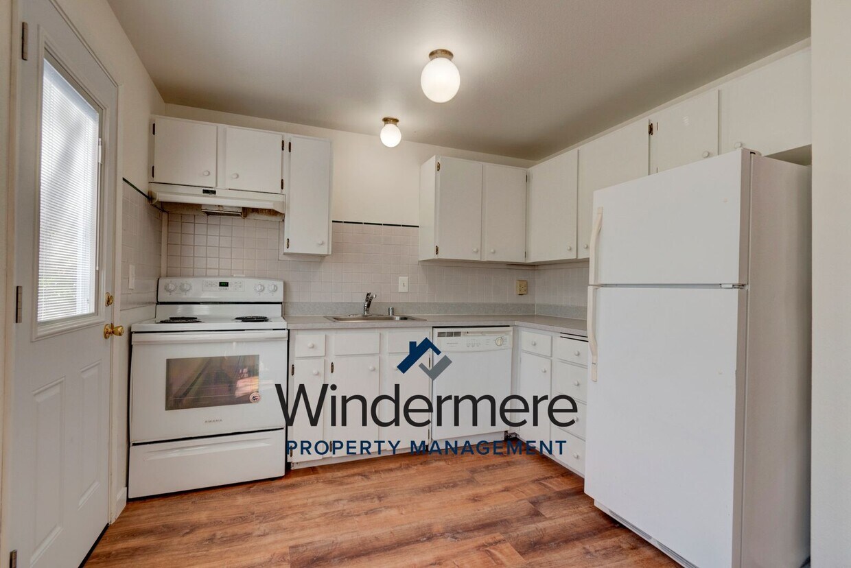 Primary Photo - Two Bedroom Two Story Townhouse In Town