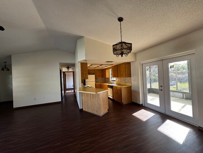 Foto del edificio - 1065 Altoona Ave