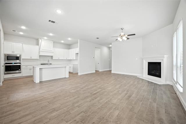 Foto del edificio - 4040 Crowe Ln