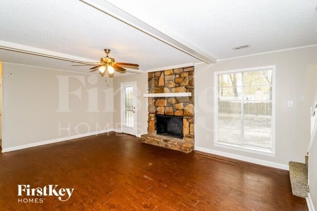 Foto del edificio - 4397 Hunt Ln