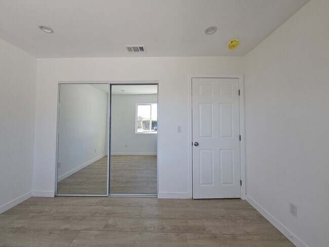 Foto del edificio - Goleta Properties