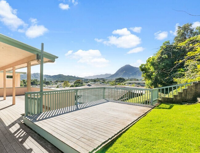 Building Photo - 1 Bedroom attached unit with mountain view