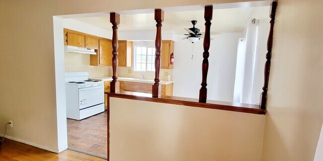 Foto del edificio - 2229 Hendricks Ave