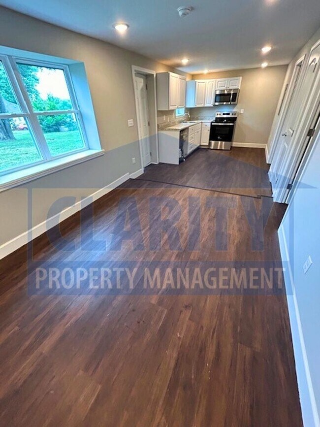 Foto del edificio - 860 Berry St NE