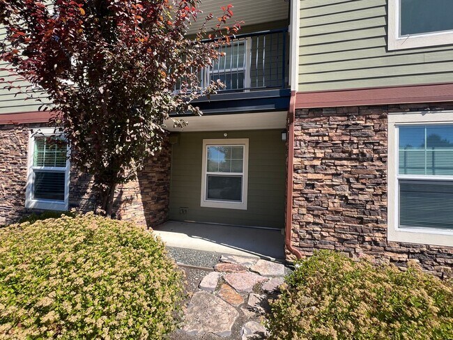 Foto del edificio - 1 Bedroom 1 Bath With Washer Dryer at Cypr...