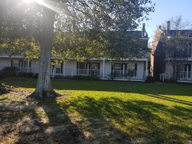 Foto del edificio - 4374 Stumberg Ln
