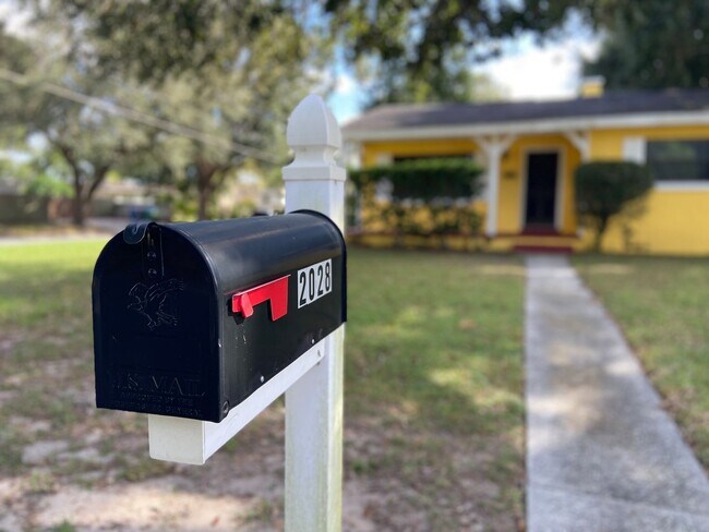 Foto del edificio - 3BD/1.5BA Home in Winter Park - Priced to ...