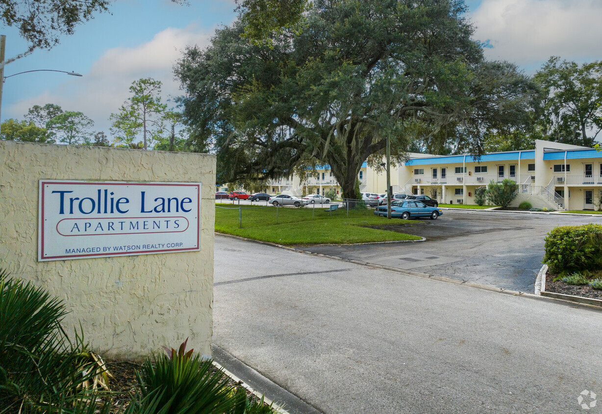 Primary Photo - Trollie Lane Apartments