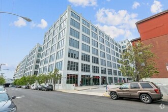 Building Photo - 50 Dey St