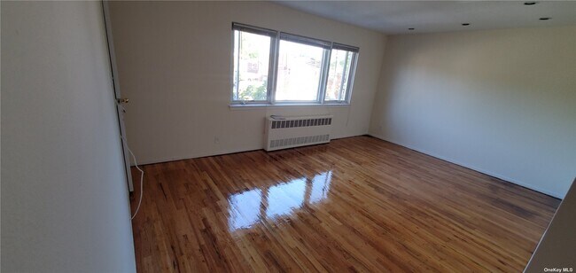 Building Photo - 21-04 160th St