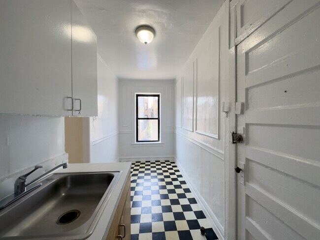 Foto del edificio - 3308 W Schubert Ave
