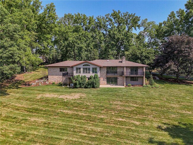 Foto del edificio - 4109 River Rd