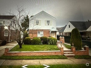 Building Photo - 76-12 175th St
