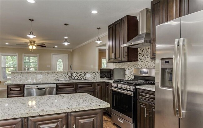 Foto del edificio - 6600 1/2 Flatwoods Road - Northport - 3 Bedroom 2 Bath